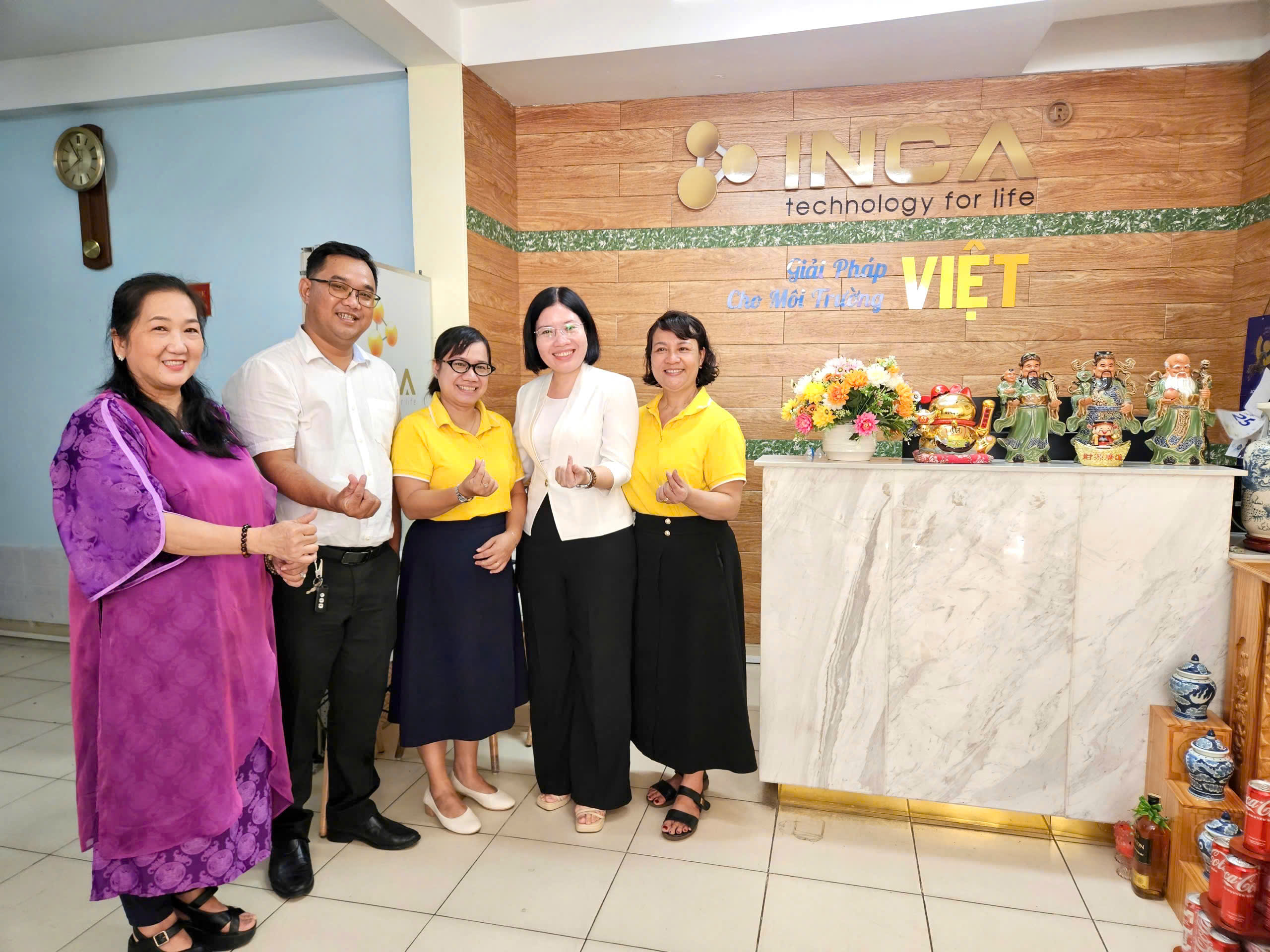 inca-vn-don-tiep-doan-lanh-dao-phuong-phu-nhuan-nhan-ngay-doanh-nhan-viet-nam
